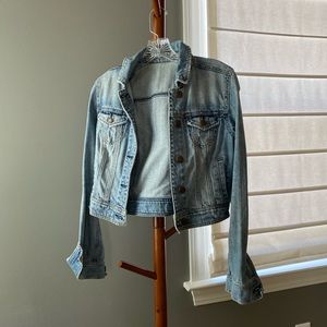 American eagle distressed denim jacket